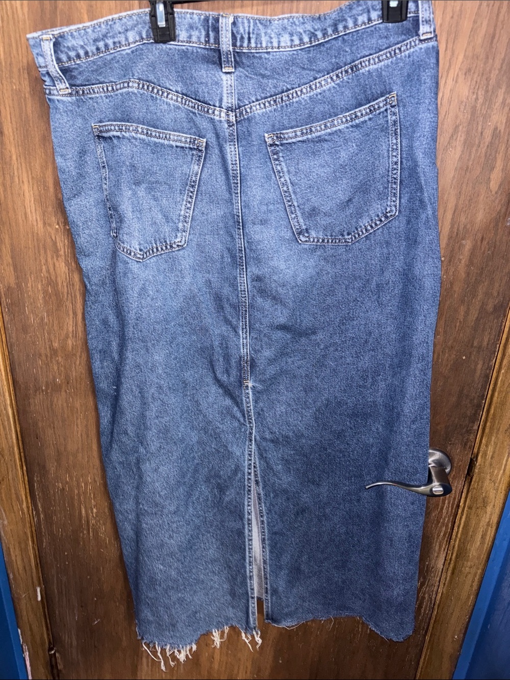 Universal Thread Dark Blue Denim Jeans with Contrast Stitching - Picture 8 of 15